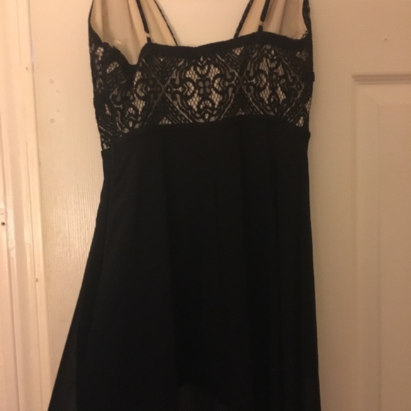 Charlotte Russe shorts romper - Picture 4 of 5